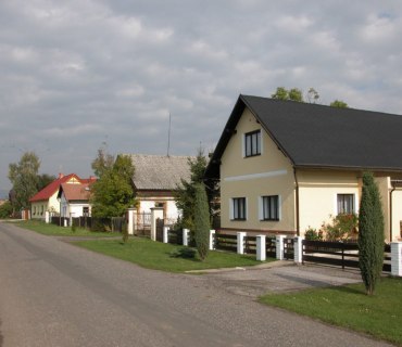 Příjezd od jihu (Hlásné Lhoty) 4.10.2004