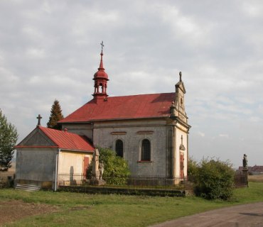 kaple zasvěcená Nejsvětějšímu Srdci Ježíšovu '04